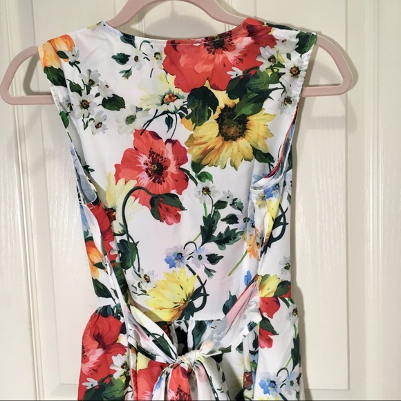 White Floral Midi Dress - Picture 5 of 5